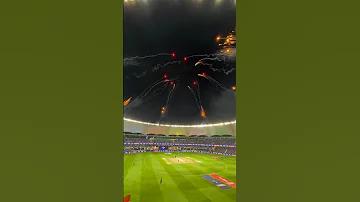 ছেলেদের হাস্যকর ছবি