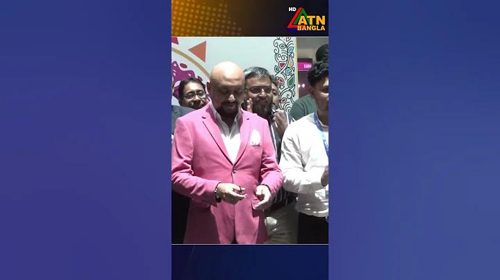 নকশা তৈরি করে